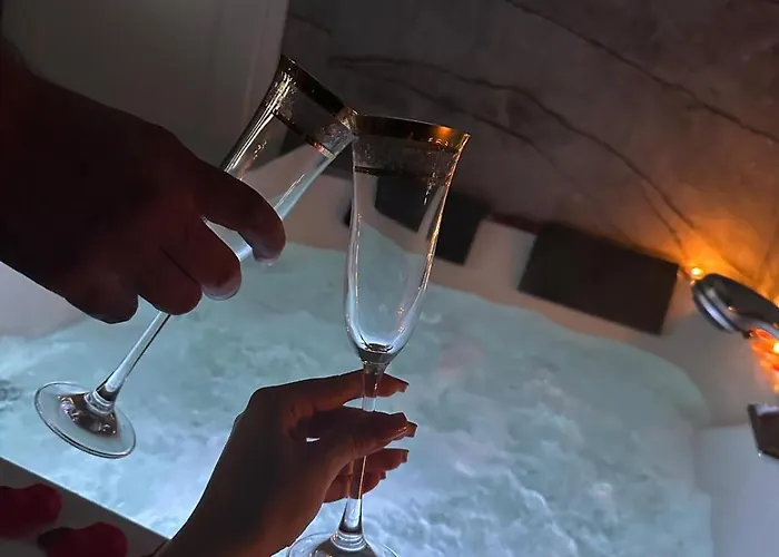 Z Jacuzzi Klimatyzacja Prywatny Parking