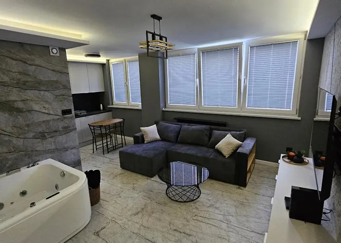 Daire Z Jacuzzi Klimatyzacja Prywatny Parking *